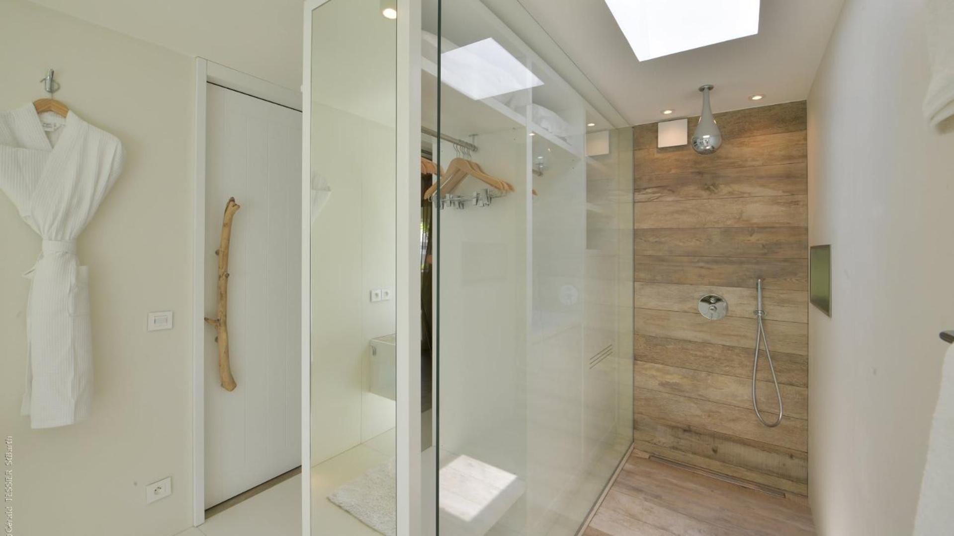Modern Villa With Two Swimming Pools Petit Cul-de-Sac Bagian luar foto